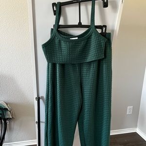 Princess Polly Crop & sweats set! Only tried on but never worn!